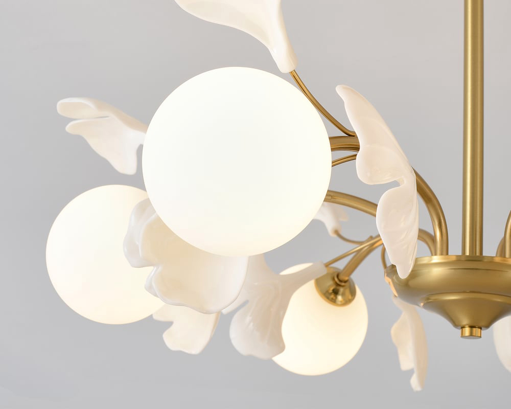 HMR - 6-Light Ceiling Light with Metal and Glass in Gold and White