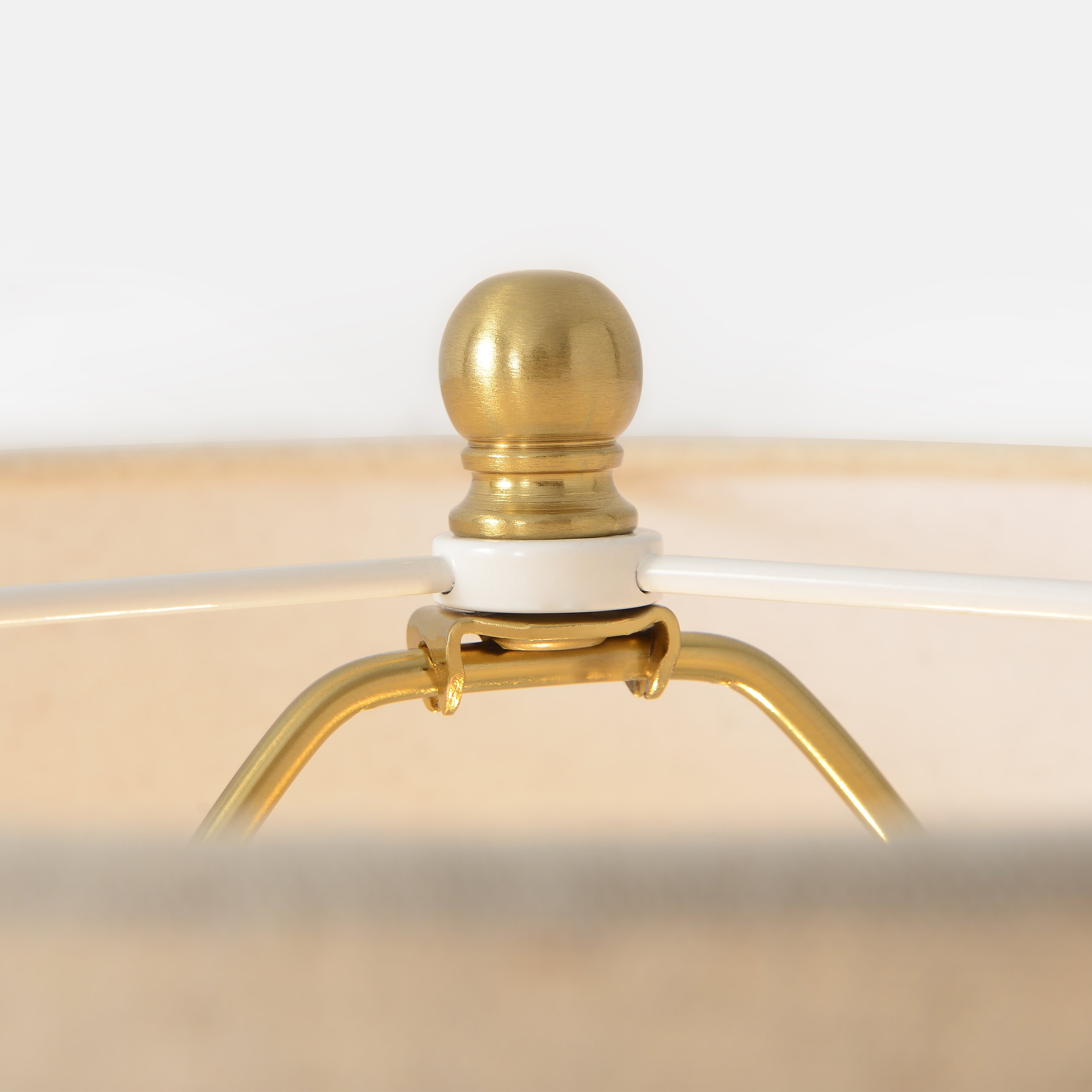 HMR - Mid Century Modern Golden Resin Peacock Table Lamp