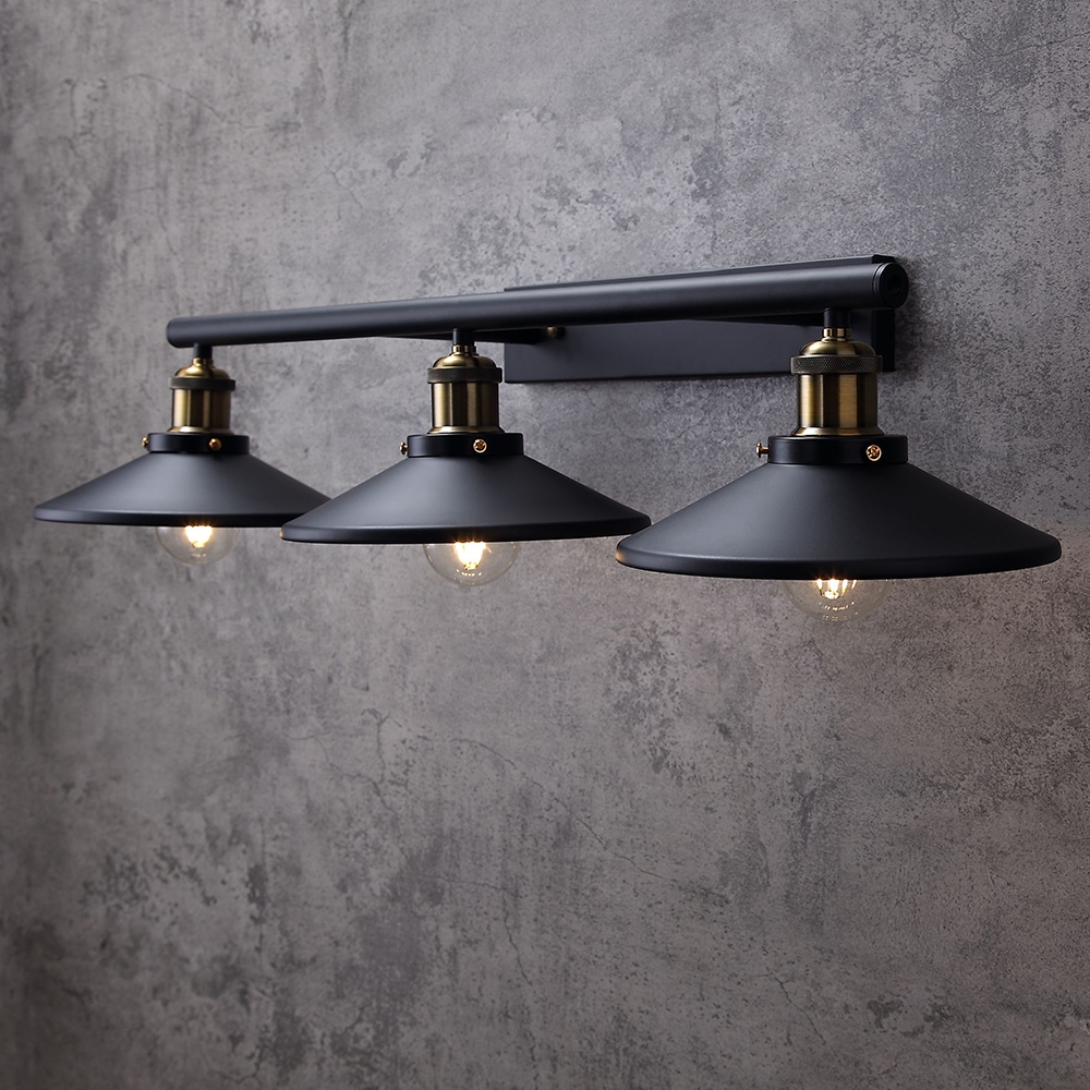 HMR - Saucer-Shaped Shade 3-Light Linear Wall Light in Black, Metal