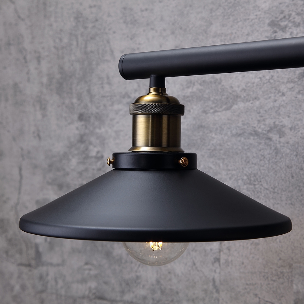 HMR - Saucer-Shaped Shade 3-Light Linear Wall Light in Black, Metal