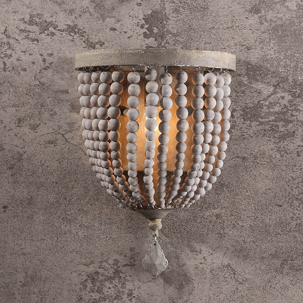 HMR - 1-Light Wall Sconce in Distressed Gray in Natural