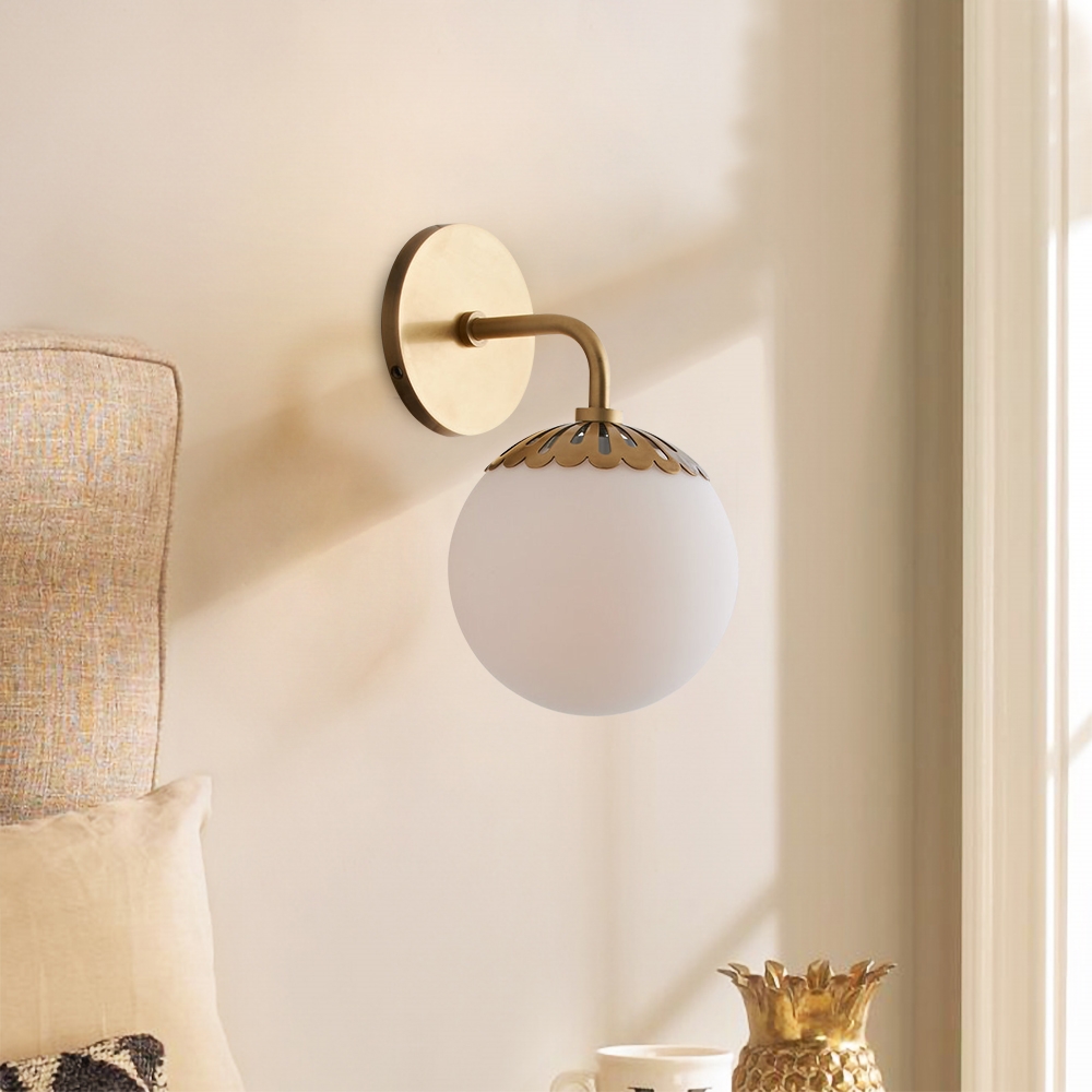 HMR - Worldgle Globe 1-Light Wall Sconce in 10.2"L