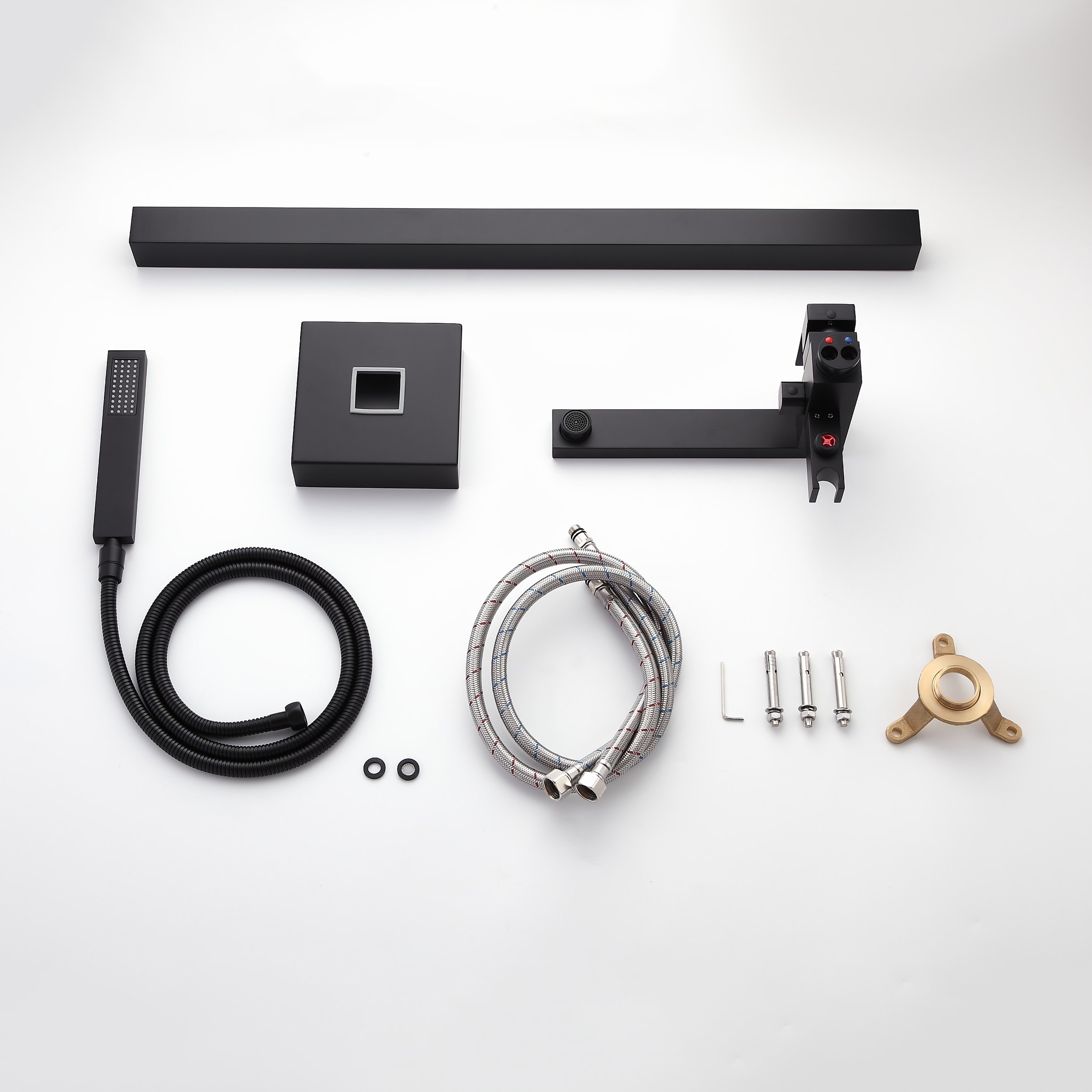HMR - Dree Freestanding Bathtub Faucet and Handshower in Matte Black, Brass