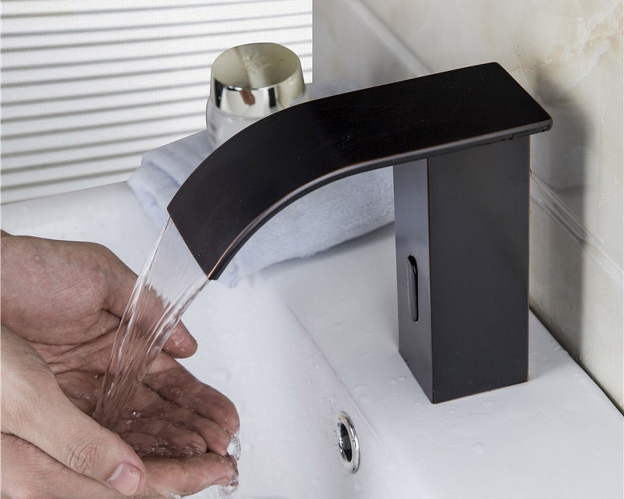 HMR - Automatic Sensor Hot and Cold Bathroom Sink Faucet in Antique Black