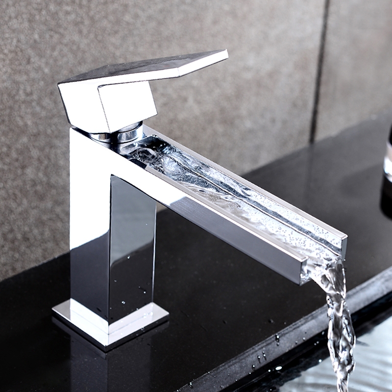 HMR - Single Hole Bathroom Sink Faucet Solid Brass in Polished Chrome
