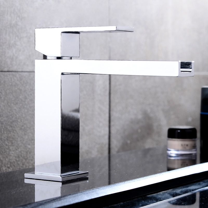 HMR - Single Hole Bathroom Sink Faucet Solid Brass in Polished Chrome