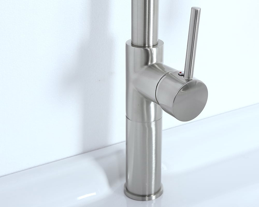 HMR - Contemporary Pull-Out Single Hole 1-Handle Faucet Spout in Brushed Nickel