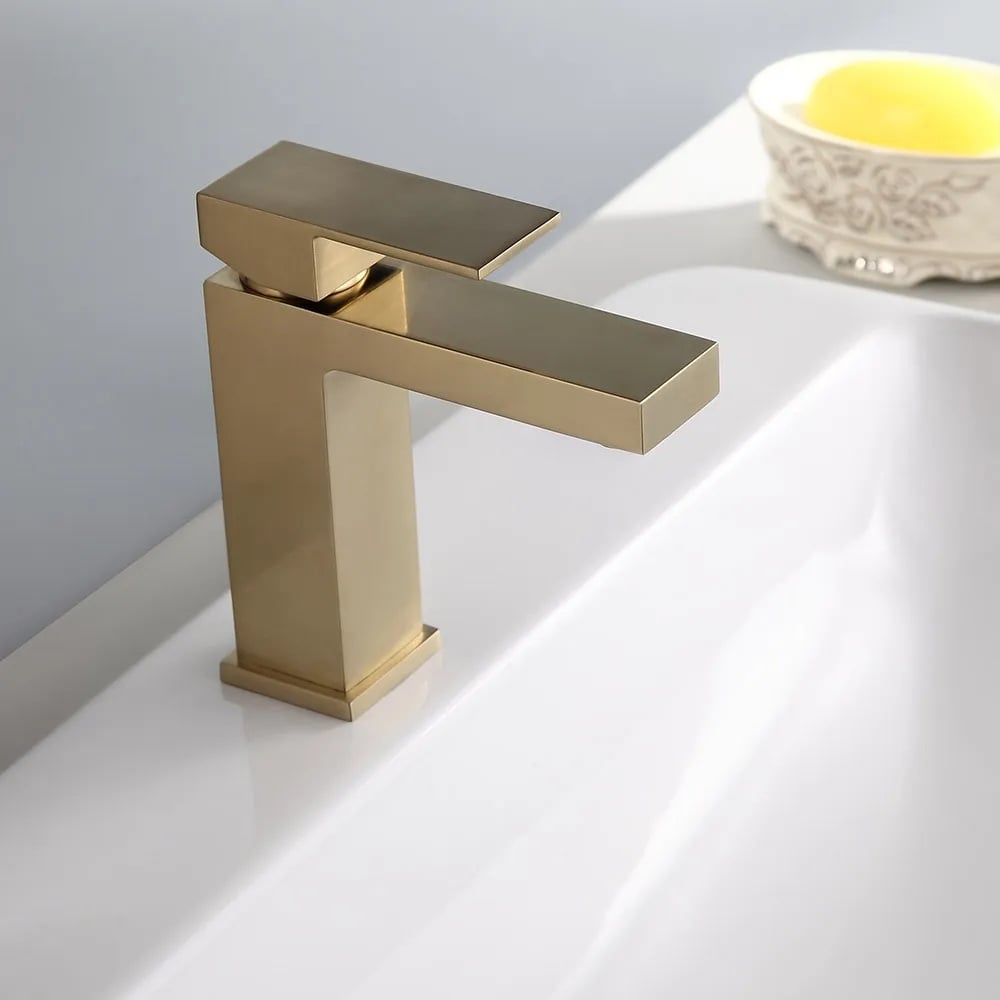 HMR - Deck Mounted One-Hole Single Handle Bathroom Sink Faucet in Vland Stylish Luxury