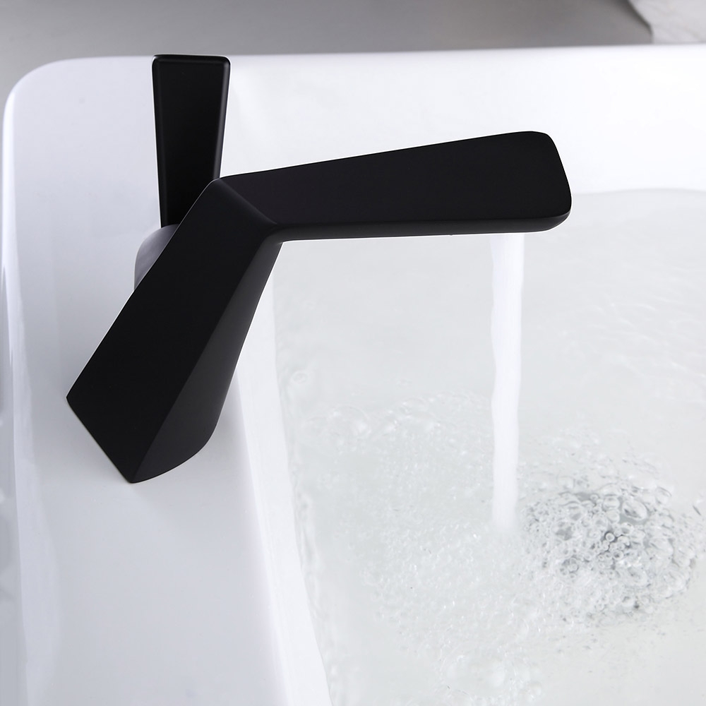 HMR - Contemporary Single Flat Handle One-Hole Solid Brass Bathroom Sink Faucet in Black