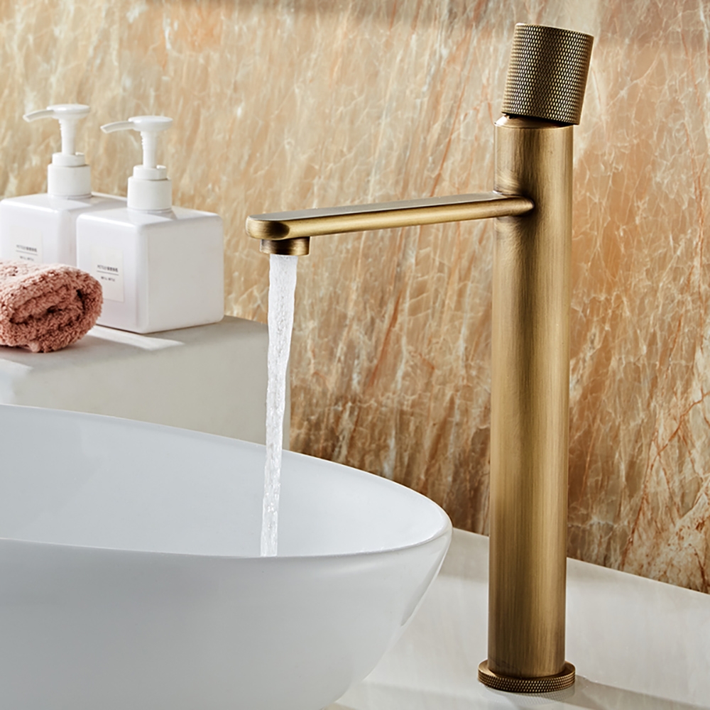 HMR - Single Hole Sink Faucet with Single Knob in Brass