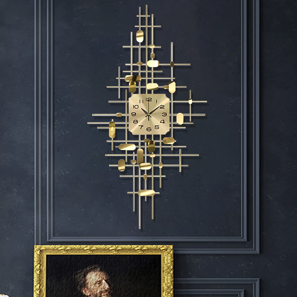 HMR - 3D Gold Metal Oversized Wall Clock in Vertical
