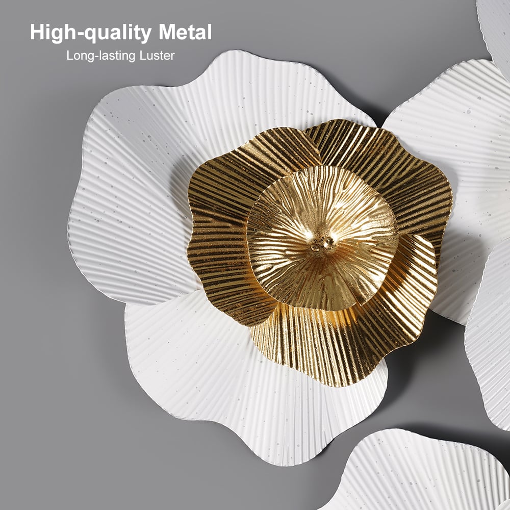 HMR - Metal Flower Wall Decor in Gold and White