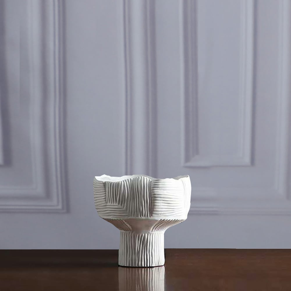 HMR - 2-Pieces Minimalist White Striped Flower Vases Set Resin Vase Decor Living Room Bedroom