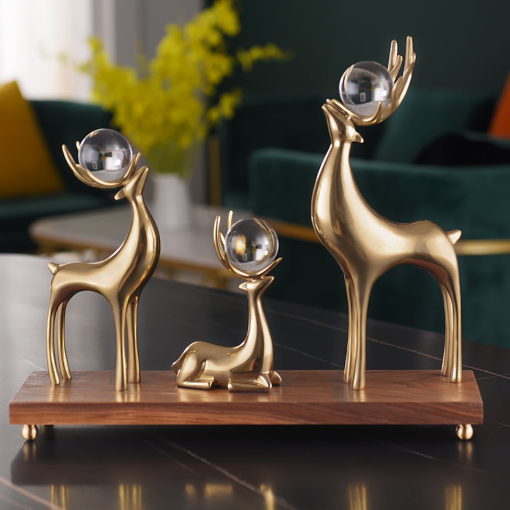 HMR - 3 Pieces Gold Resin Reindeer Sculpture Chrismas Deer Decor Art Ornament Living Room