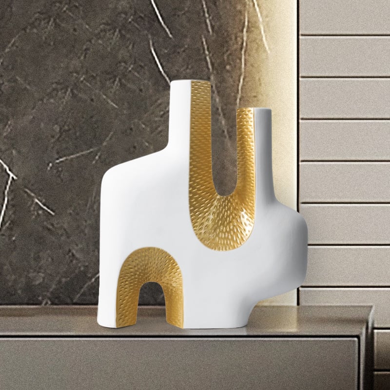 HMR - Modern Resin Abstract Sculpture Decorative Figurine Object Desk Decor Art White & Gold