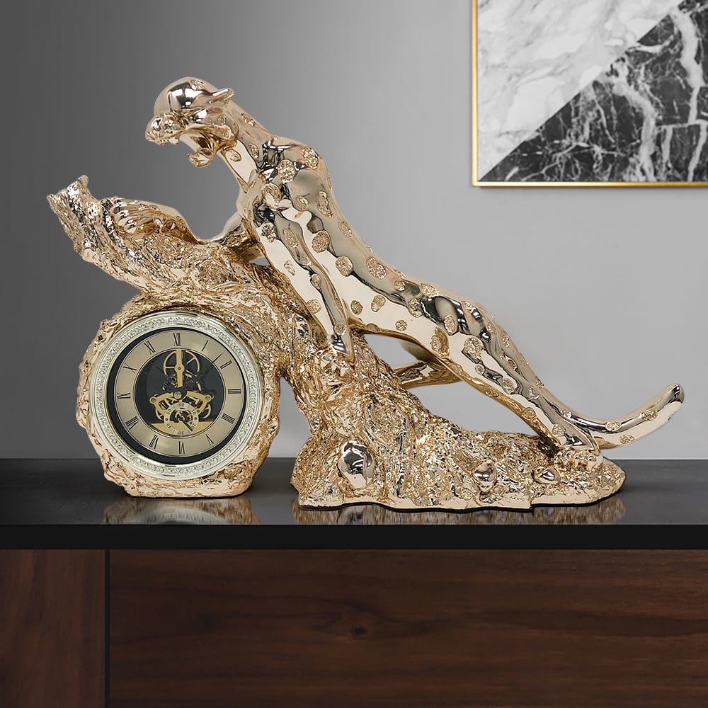 HMR - Gold Electroplating Cheetah Mute Imitation Diamond Resin Table Clock Home Decoration