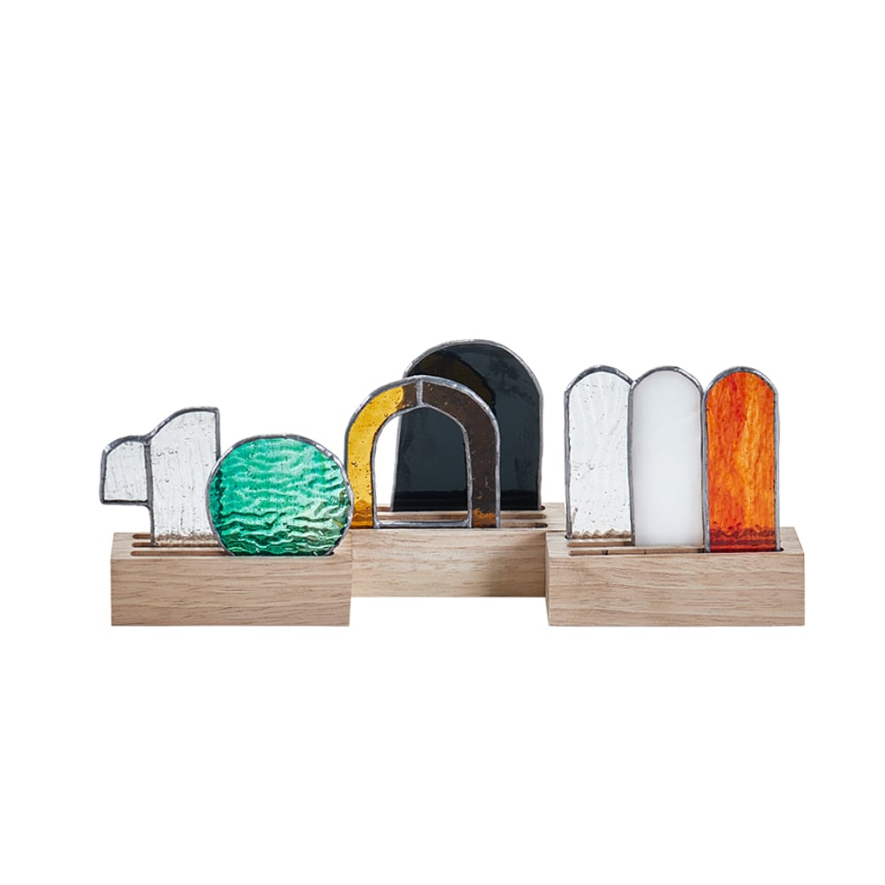 HMR - 3 Pieces Resurrection Stained Glass Sculpture Ornament Decor Art Set with Wooden Base