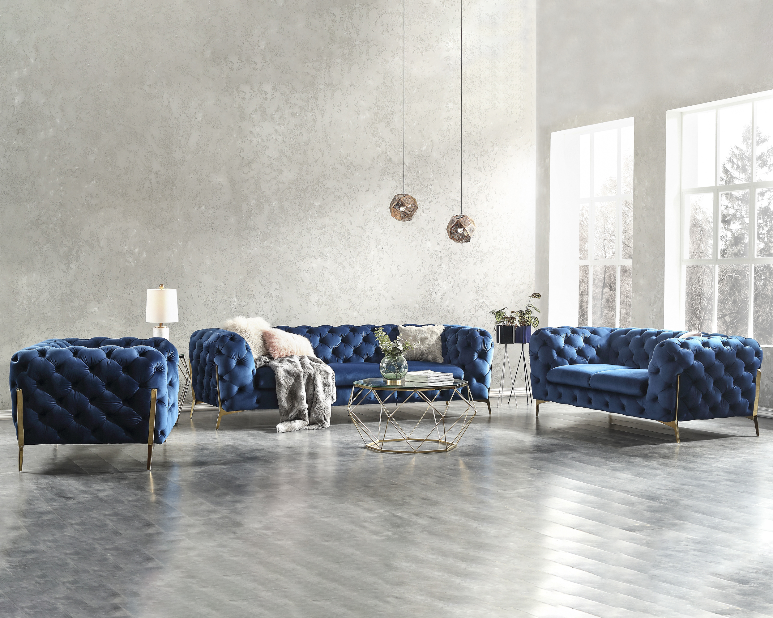 J&M - Glamour Chair in Blue