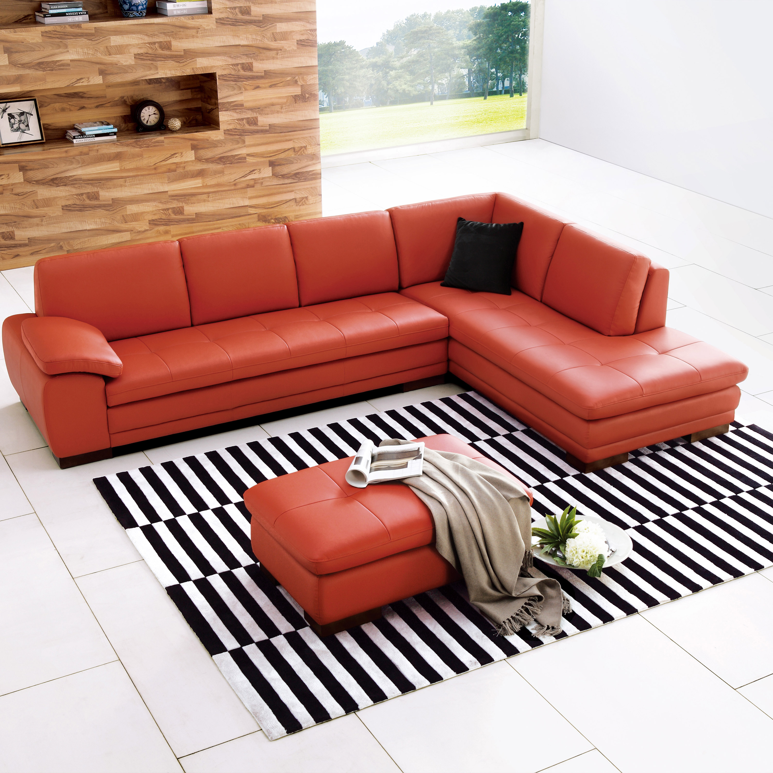 J&M - 625 Italian Leather Sectional