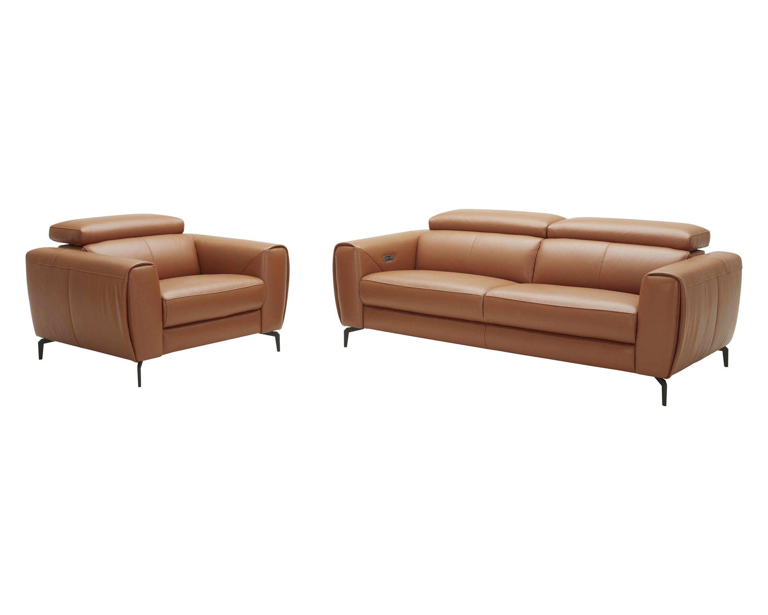 J&M Lorenzo Loveseat - Caramel
