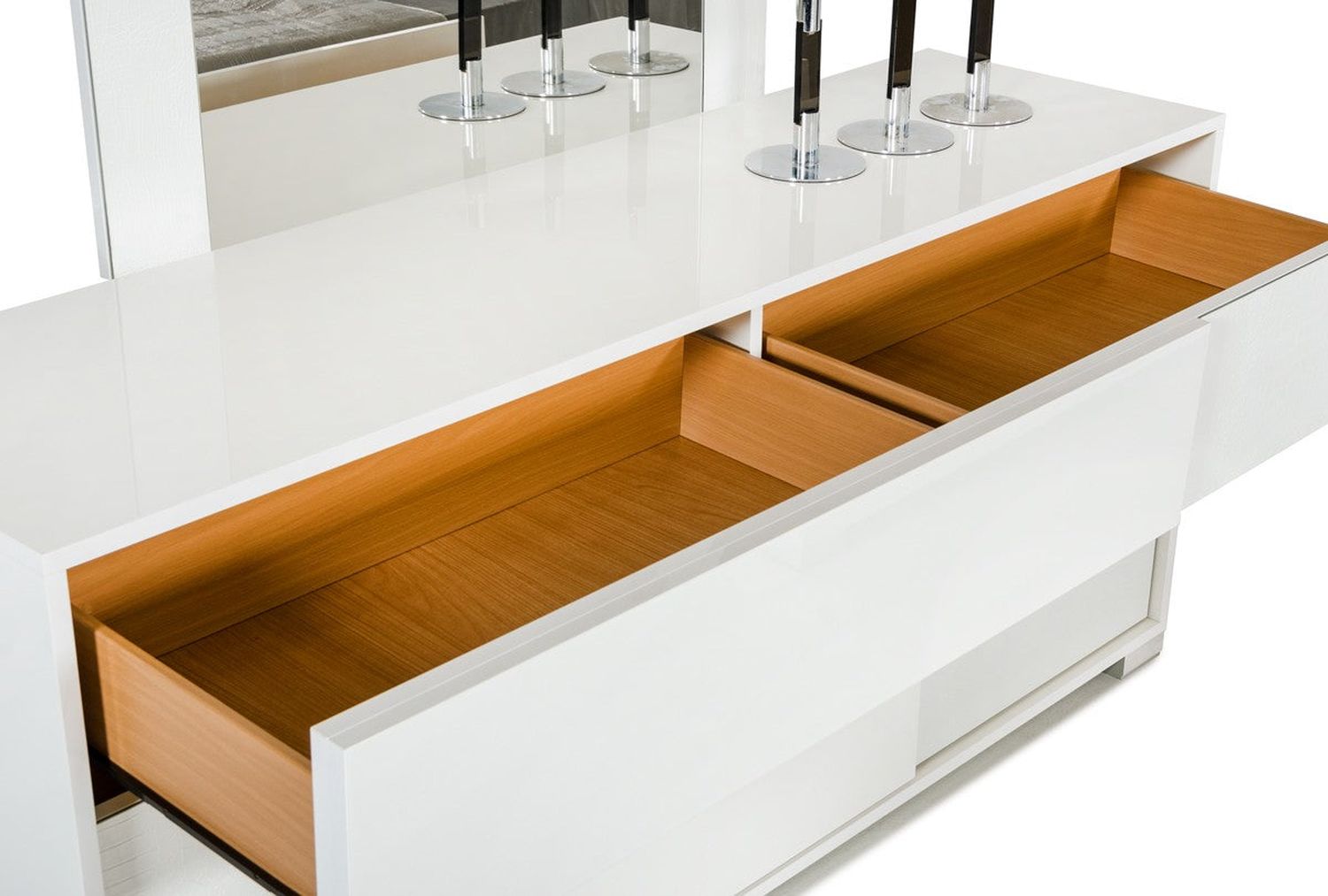 Jubilee - Anderm Modern Bedroom Set