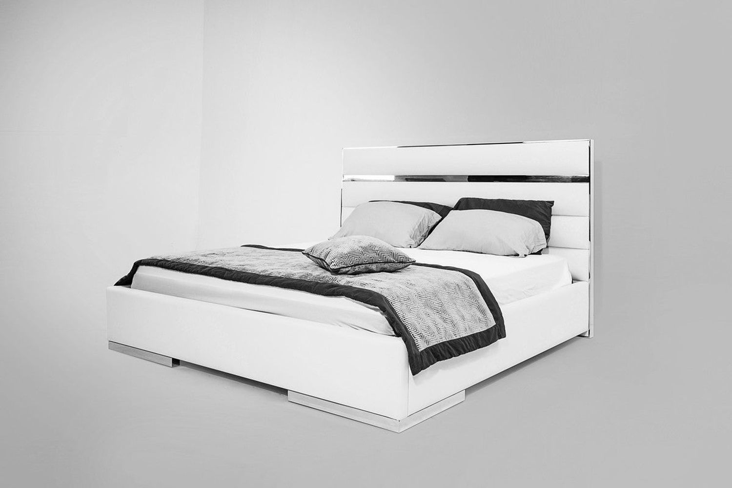 Jubilee - Apede Modern Bedroom Set