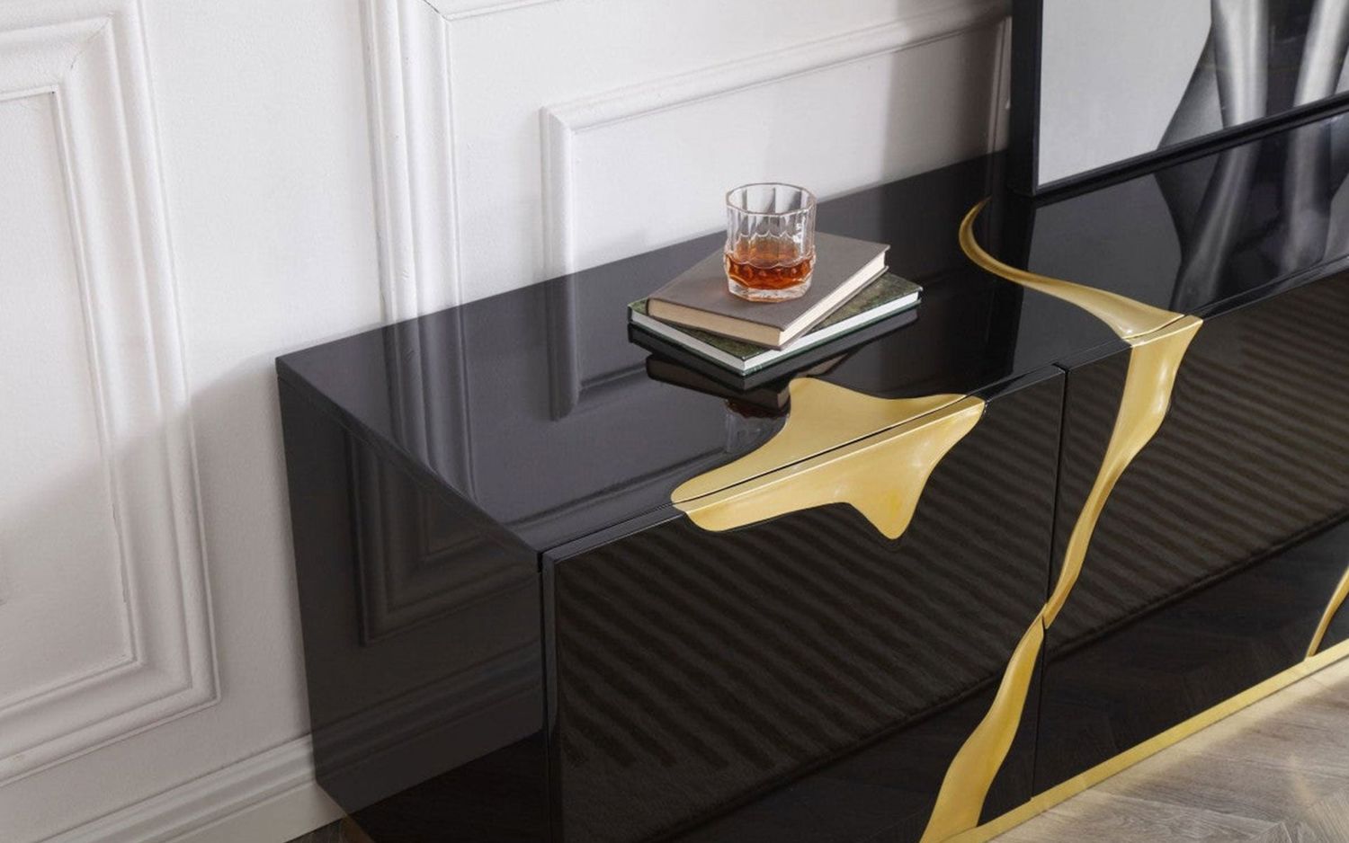 Image may differ from actual product color and configuration.
