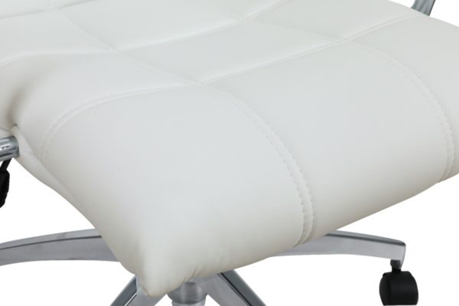 LeisureMod Benmar Leatherette Office Chair - White