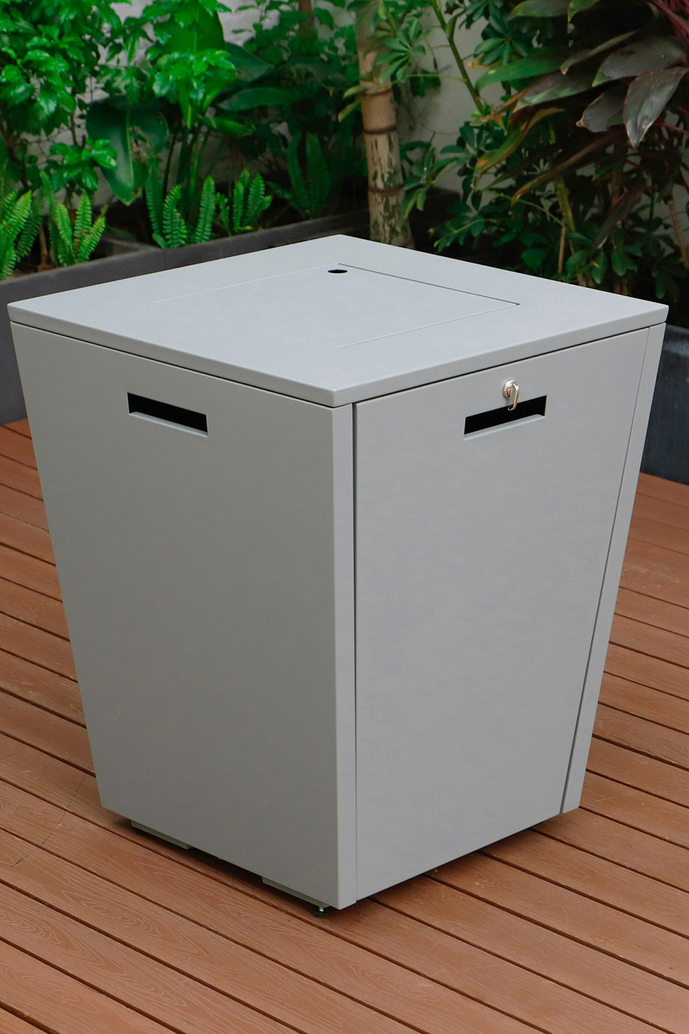 LeisureMod Chelsea Aluminum Patio Modern Propane Fire Pit Side Table - Gray