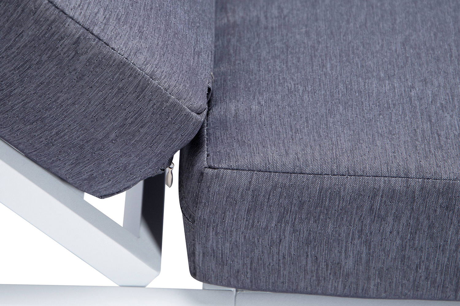 LeisureMod Chelsea Modern Outdoor White Chaise Lounge Chair with Cushions (Set Of 2) - Blue