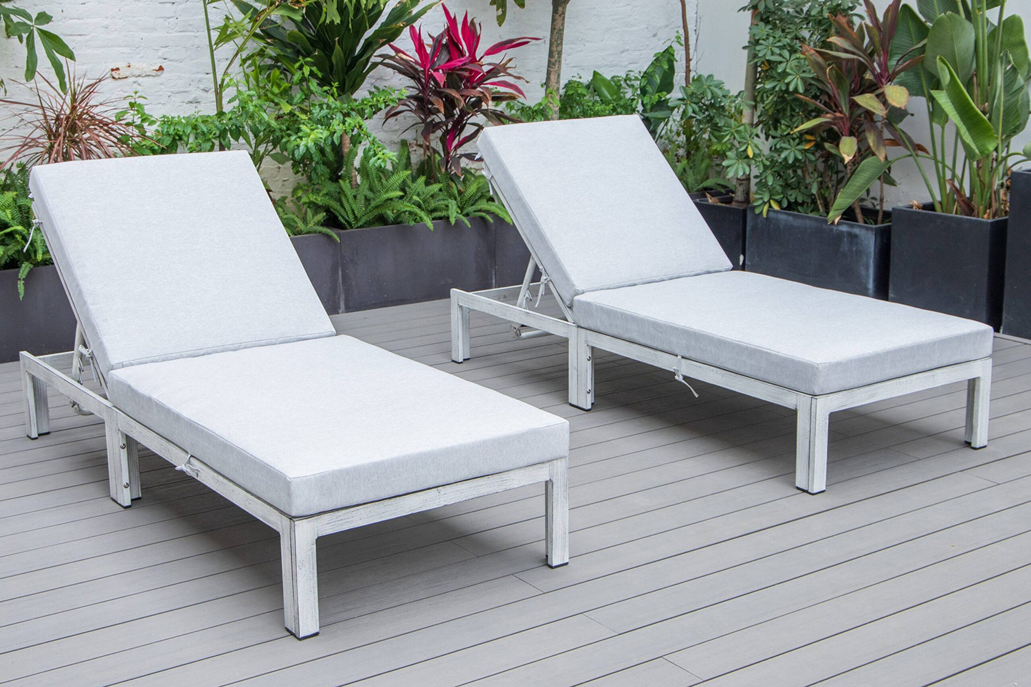 LeisureMod Chelsea Modern Outdoor Weathered Gray Chaise Lounge Chair with Cushions (Set Of 2) - Light Gray