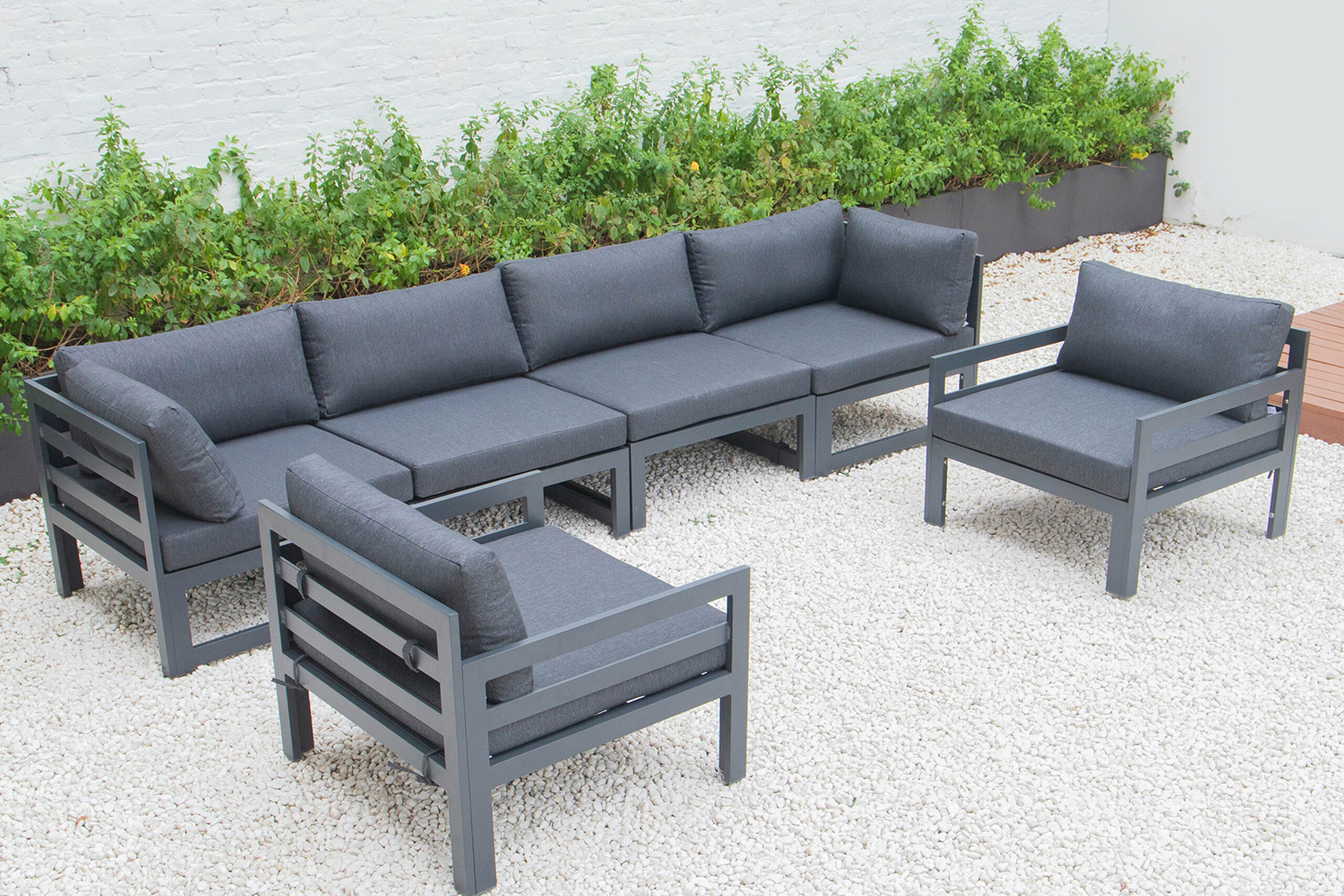 LeisureMod - Chelsea 6-Piece Patio Armchair Sectional Black Aluminum with Cushions