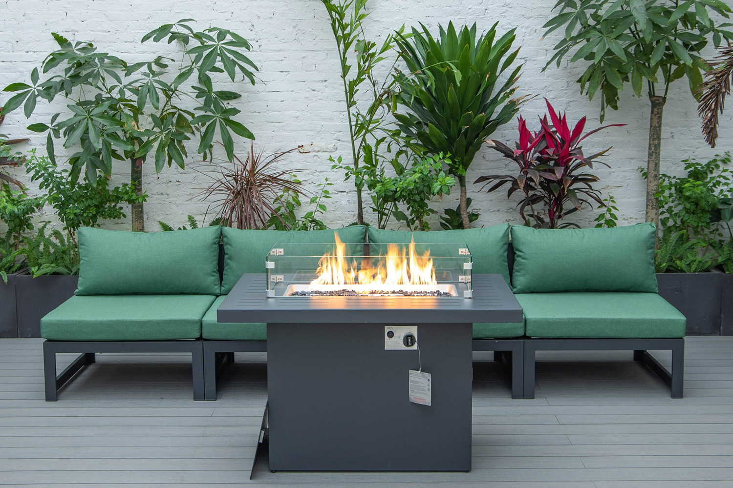 LeisureMod Chelsea 5-Piece Middle Patio Chairs and Fire Pit Table Set Black Aluminum with Cushions - Green