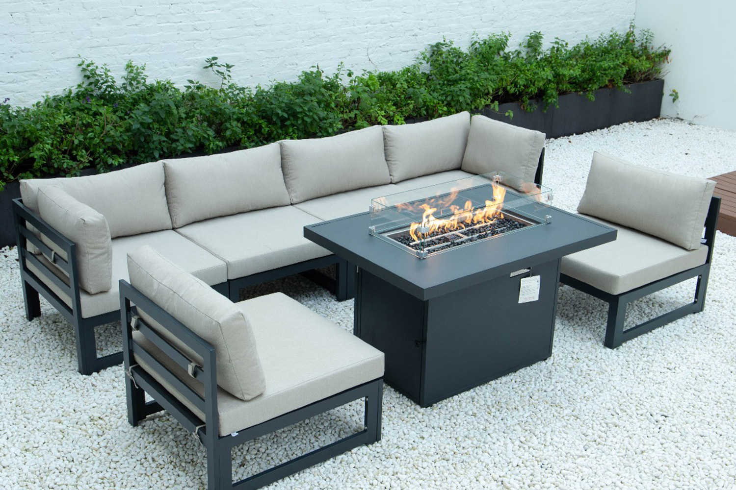 LeisureMod Chelsea 7-Piece Patio Sectional and Fire Pit Table Black Aluminum with Cushions - Beige