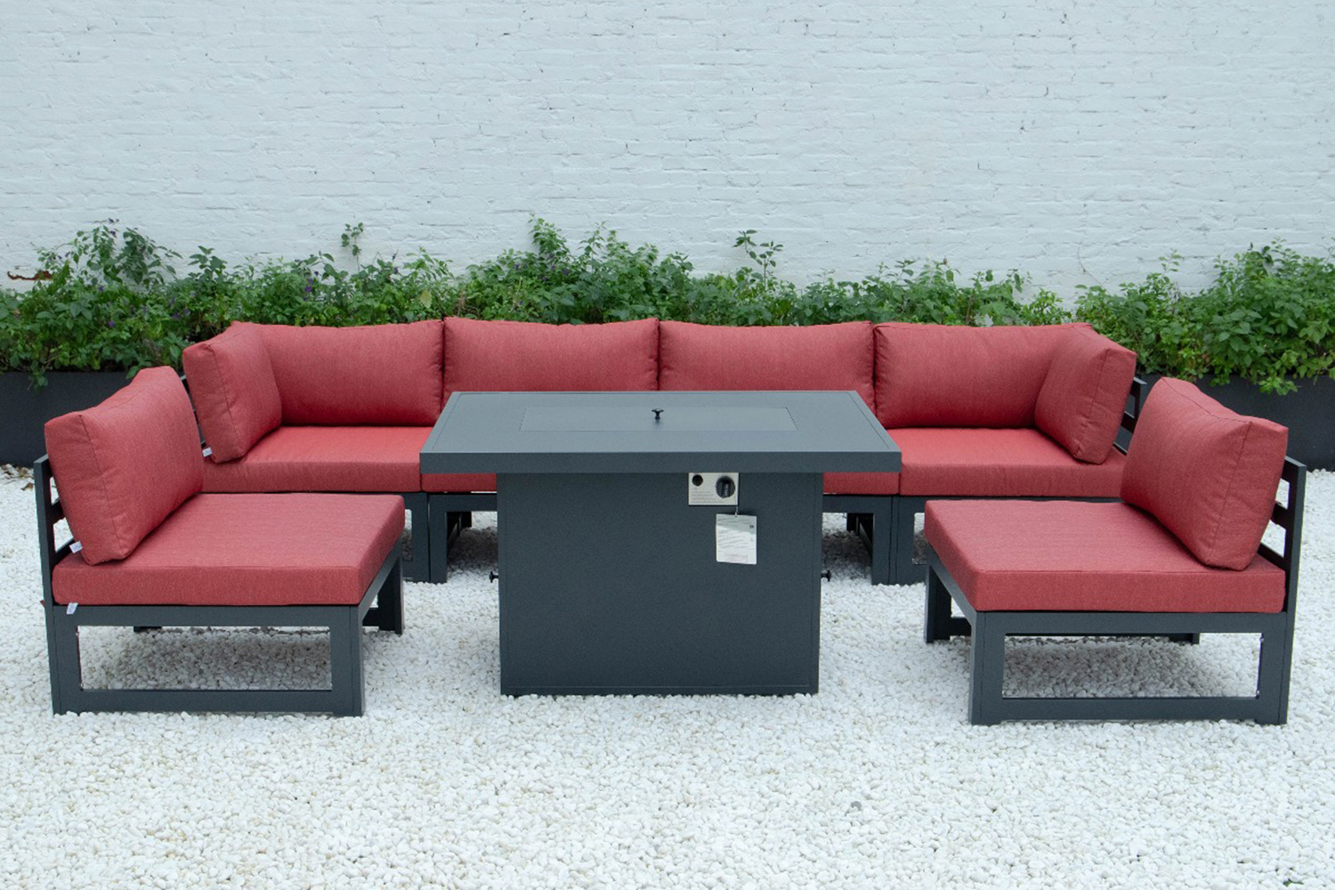 LeisureMod Chelsea 7-Piece Patio Sectional and Fire Pit Table Black Aluminum with Cushions - Red