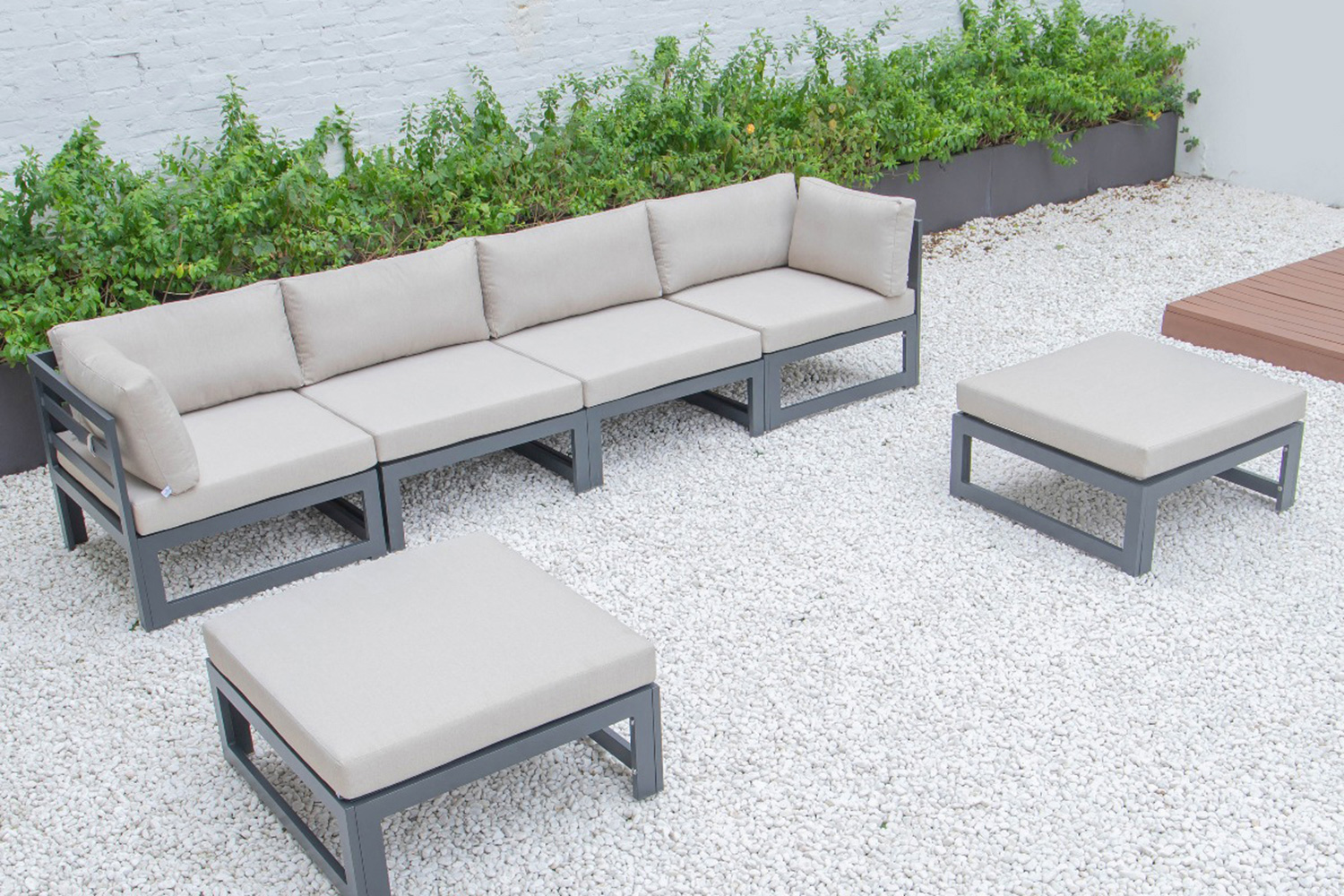 LeisureMod Chelsea 6-Piece Patio Ottoman Sectional Black Aluminum with Cushions - Beige
