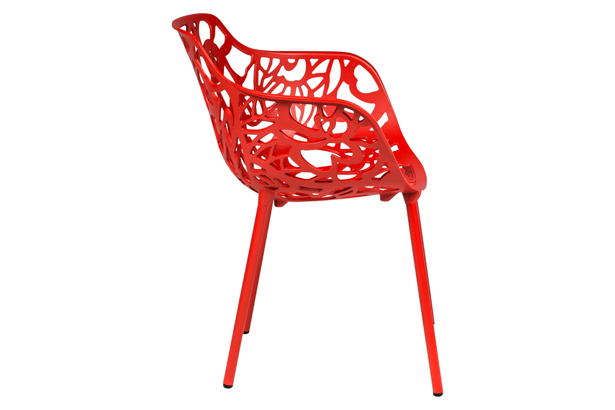 LeisureMod Devon Modern 3-Piece Aluminum Patio Dining Set with Dining Table and 2 Stackable Flower Design Arm Chairs - Red