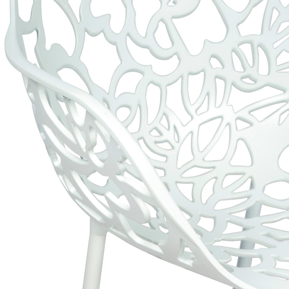 LeisureMod Devon Modern 3-Piece Aluminum Patio Dining Set with Dining Table and 2 Stackable Flower Design Arm Chairs - White