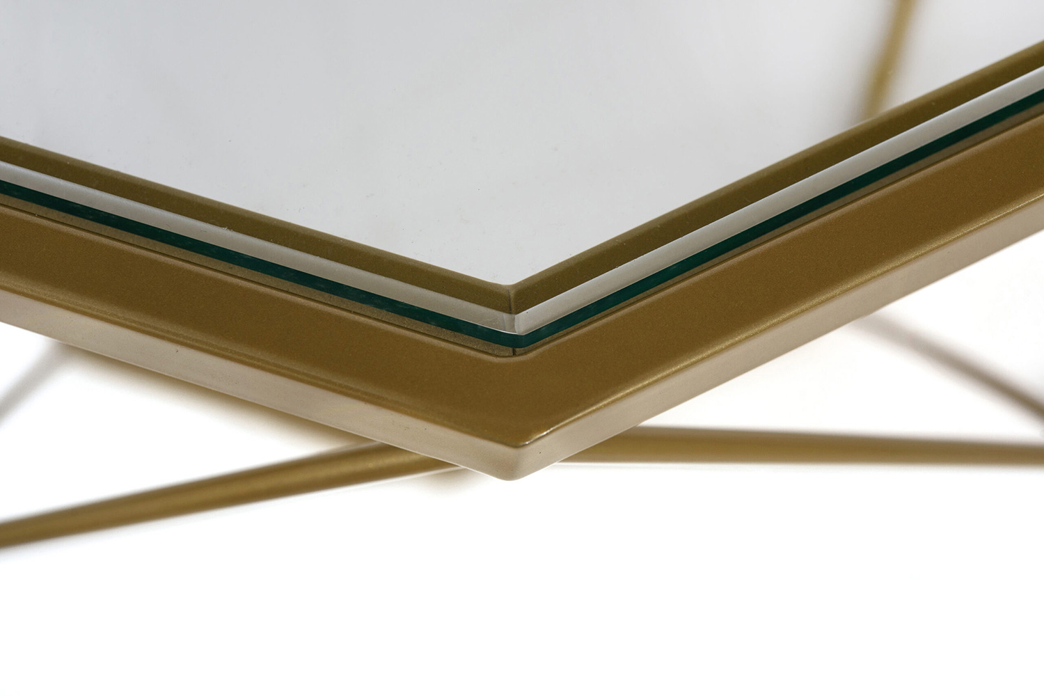 LeisureMod Malibu Modern Octagon Glass Top Coffee Table/End Table with Gold Metal Base - Gold
