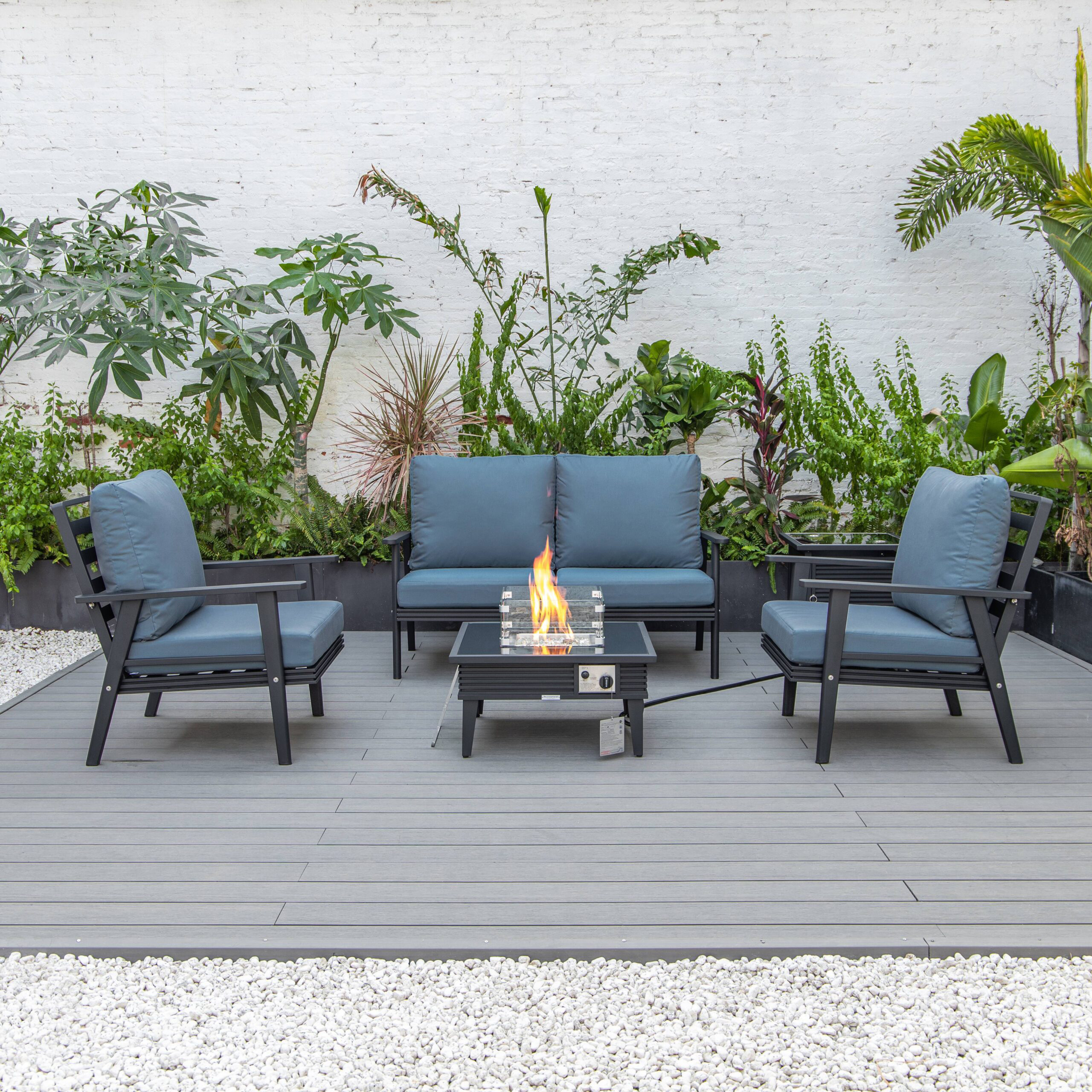 LeisureMod Walbrooke Modern Black Patio Conversation With Square Fire Pit With Slats Design & Tank Holder - Navy Blue