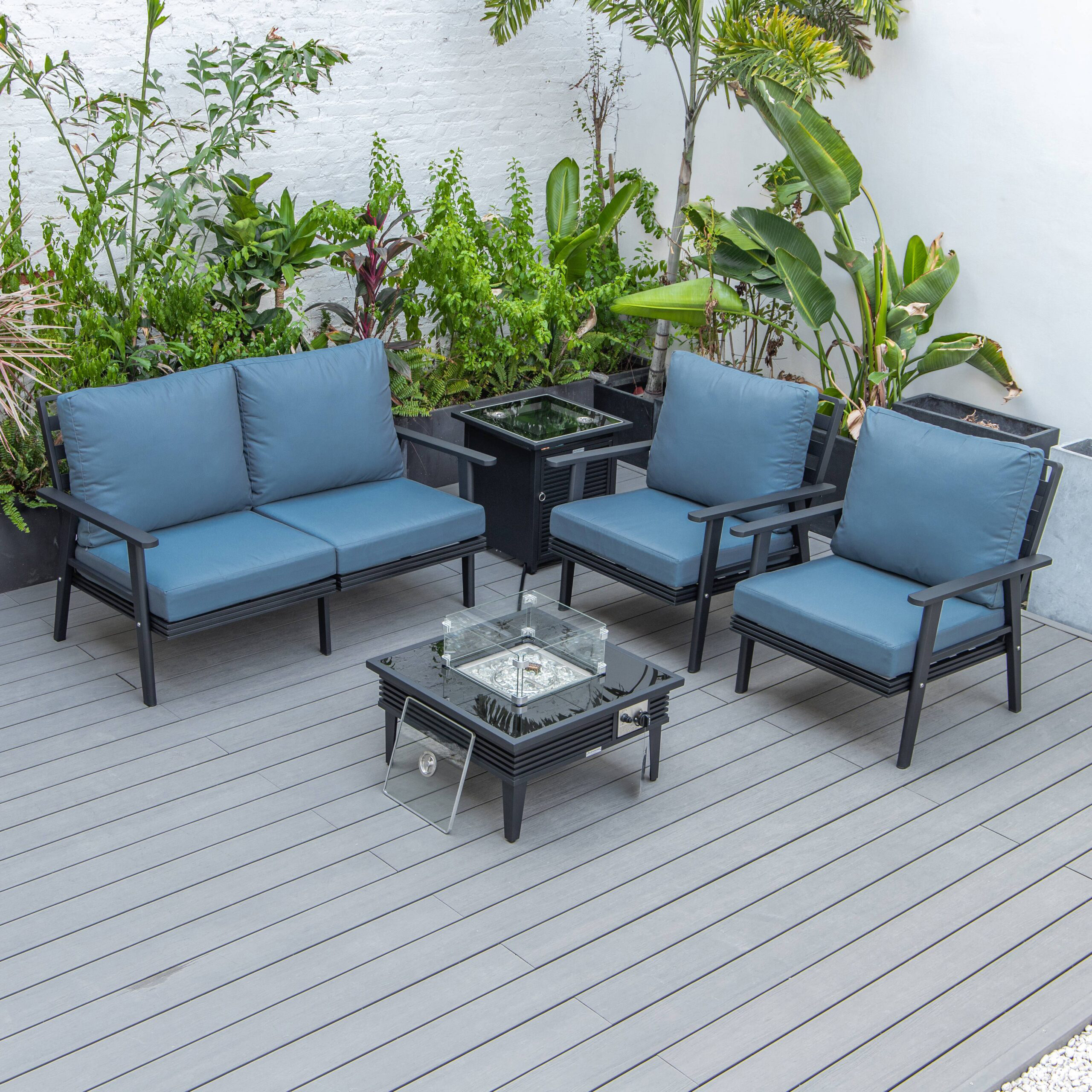 LeisureMod Walbrooke Modern Black Patio Conversation With Square Fire Pit With Slats Design & Tank Holder - Navy Blue