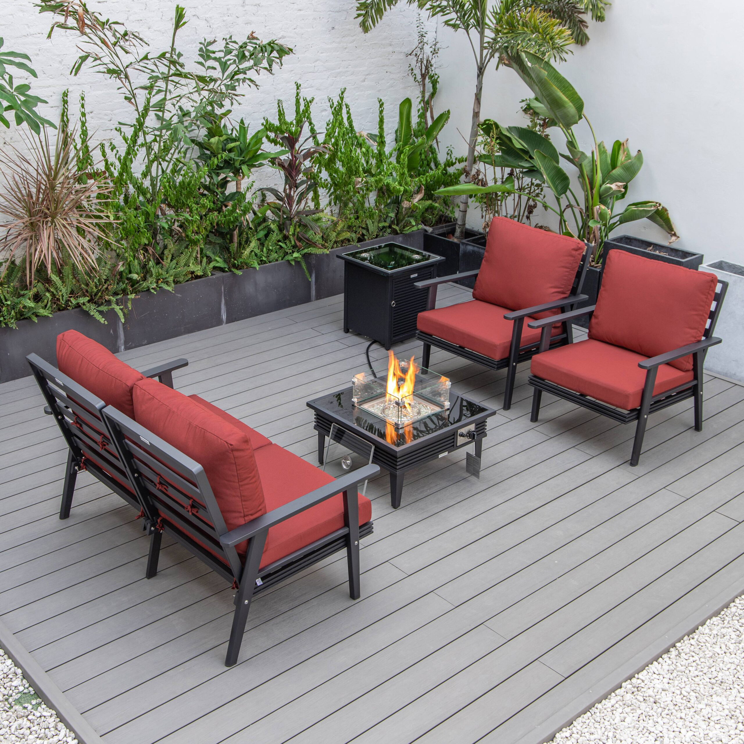 LeisureMod Walbrooke Modern Black Patio Conversation With Square Fire Pit With Slats Design & Tank Holder - Red
