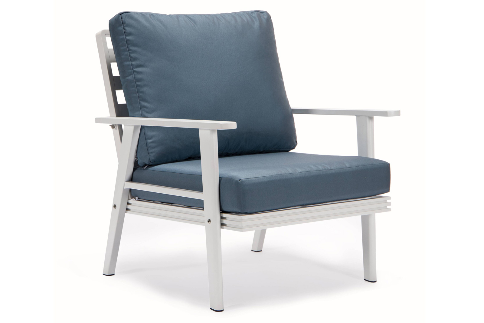 LeisureMod Walbrooke Modern White Patio Conversation With Square Fire Pit With Slats Design & Tank Holder - Navy Blue