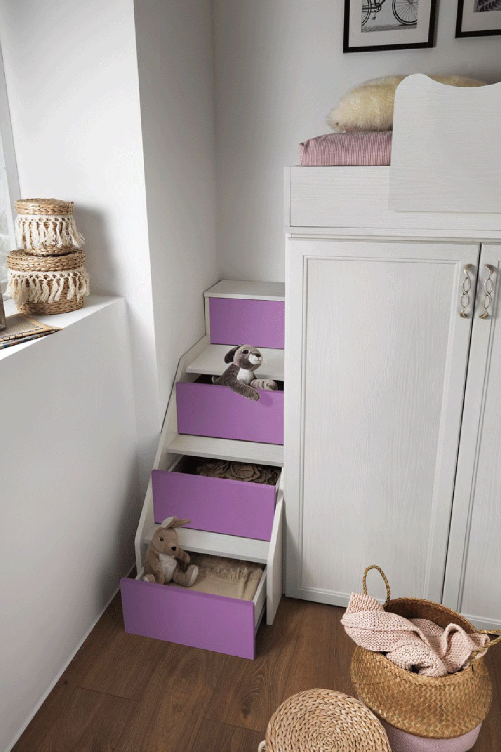 MCS - AF03 Wardrobe with Elevated Bed