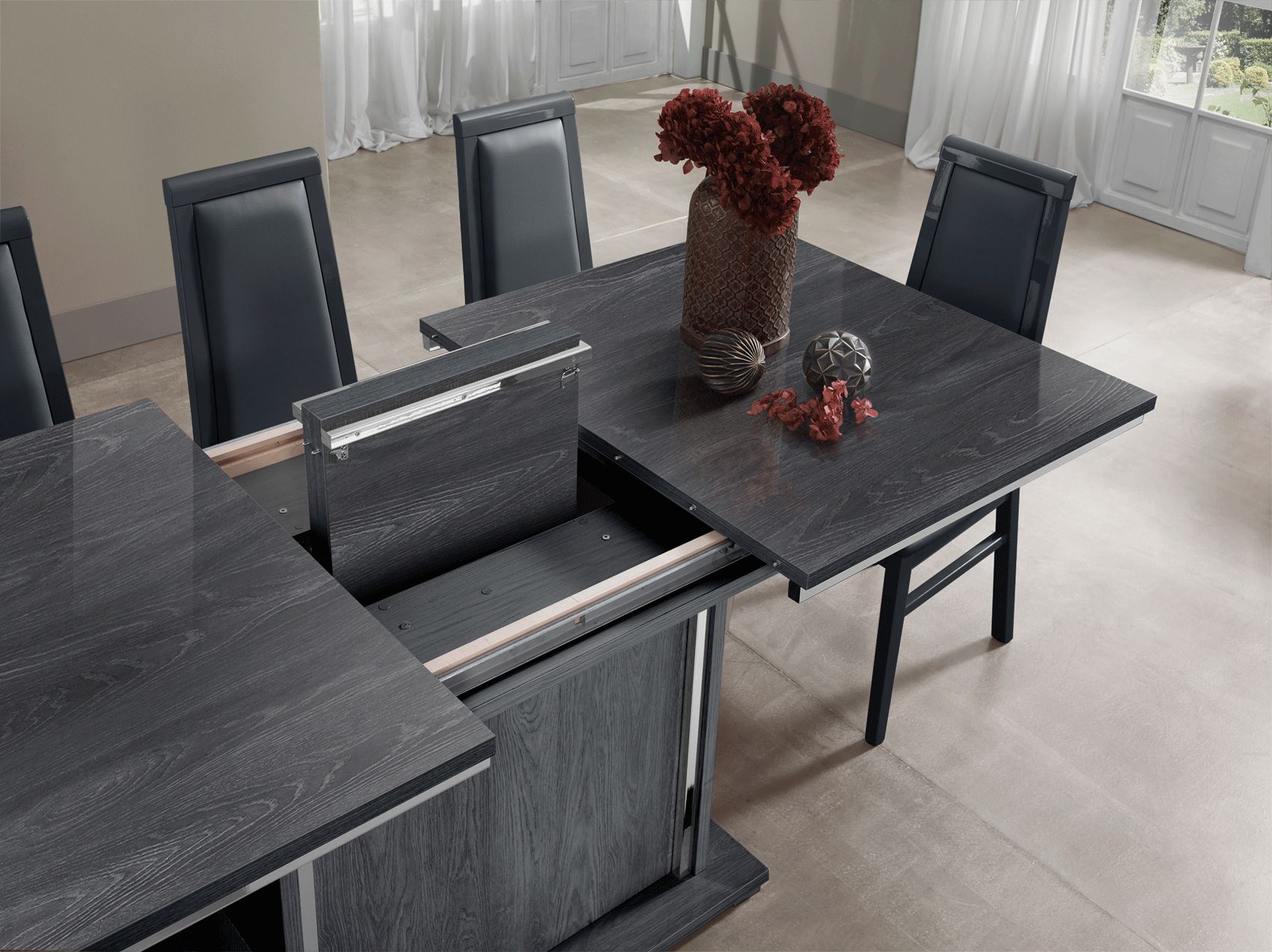 MCS - Oxford Dining Set