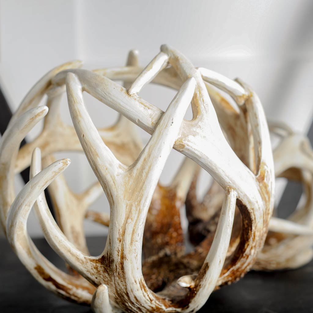 Mercana Ramus Object - White/Brown