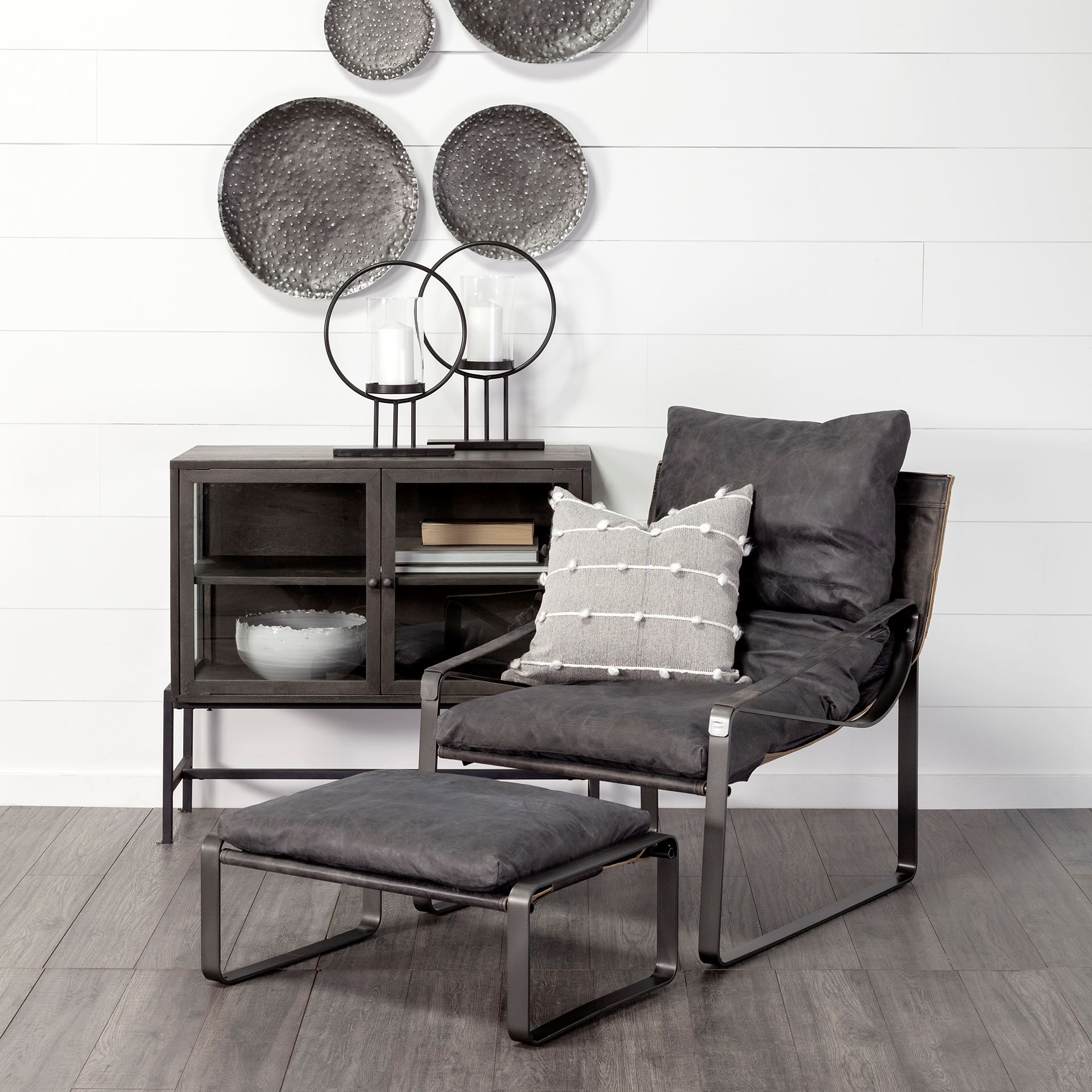 Mercana Hornet Leather Accent Chair - Black, Fabric