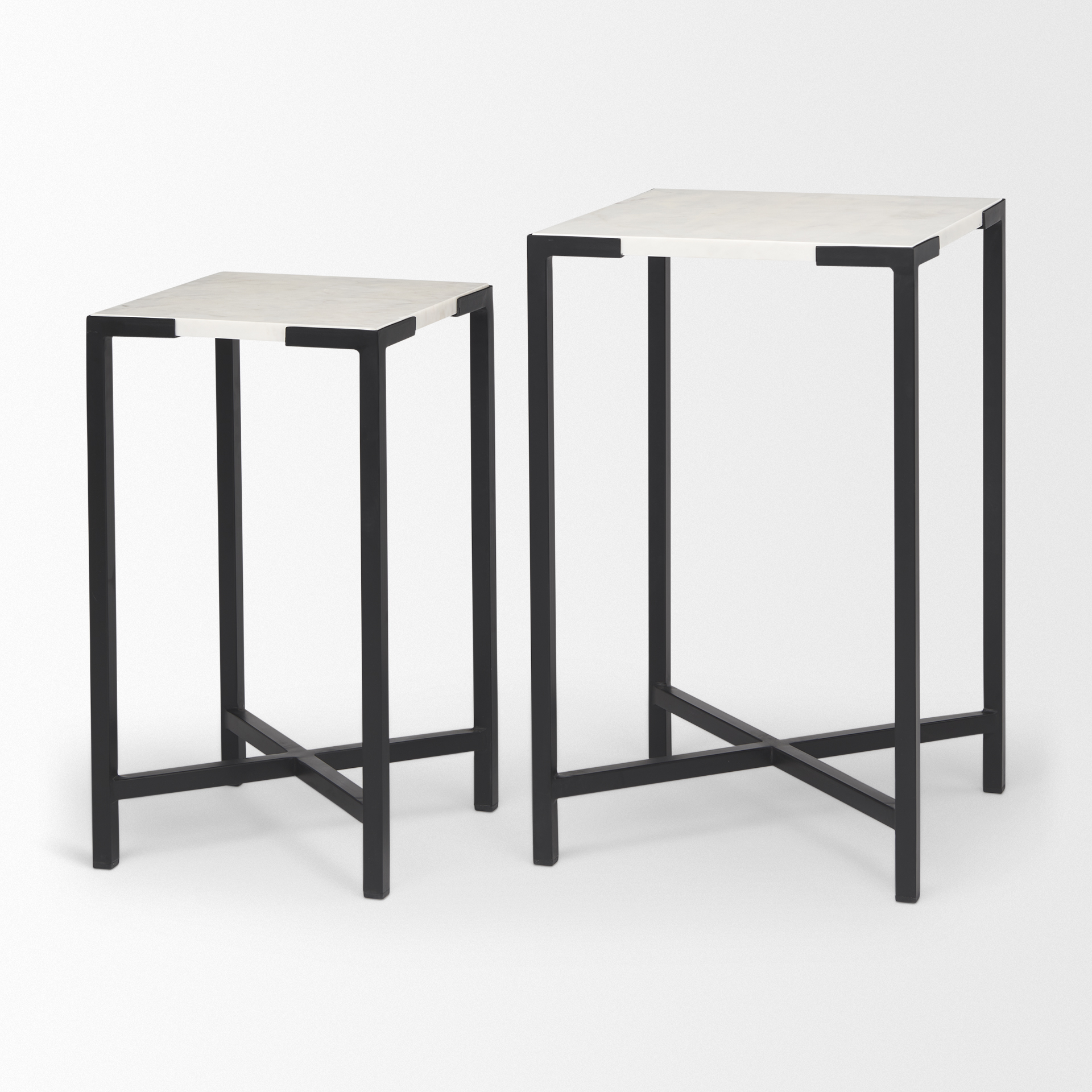 Mercana - Lucas Accent Table in Black, Metal