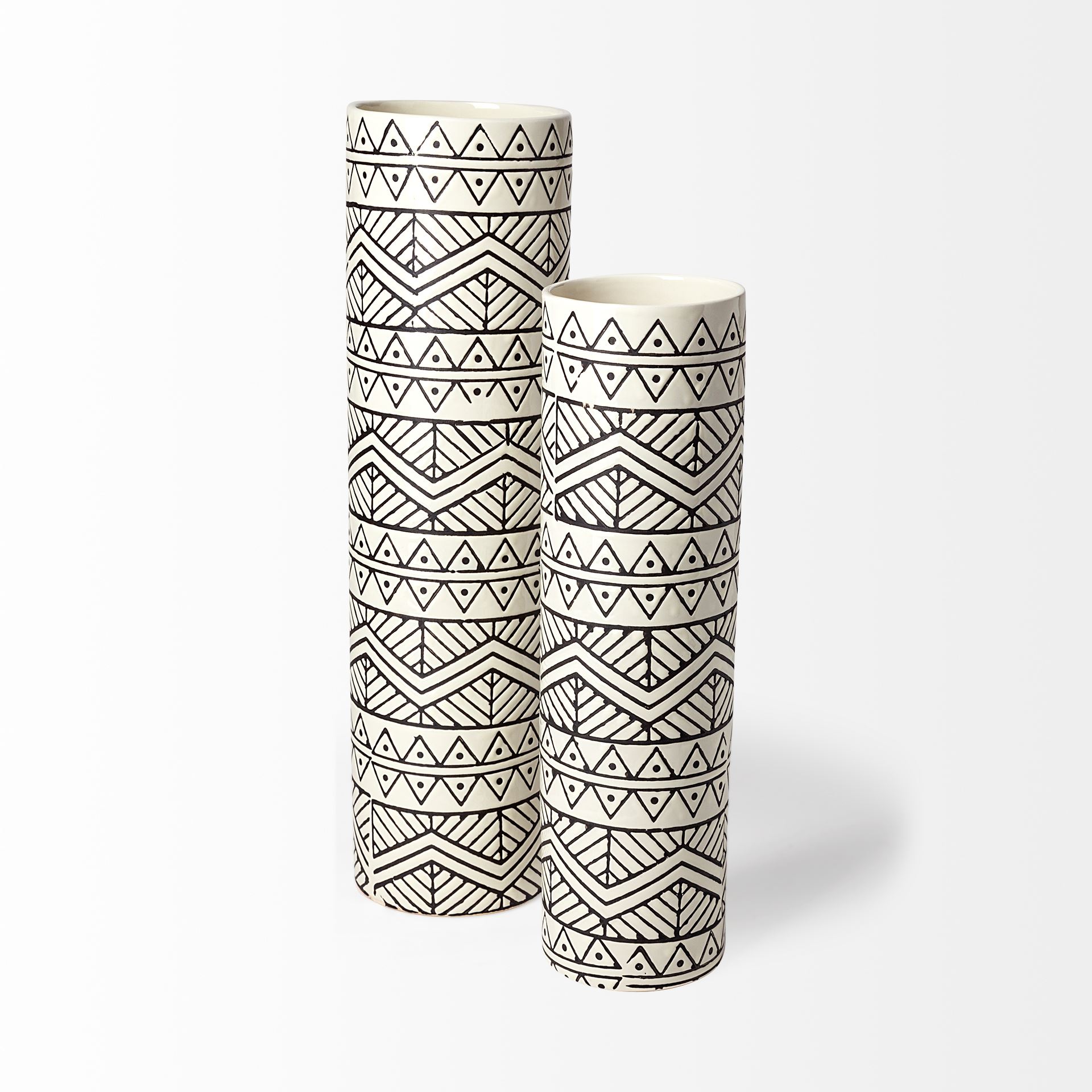 Mercana Uhura Vase - Cream/Black, H17"