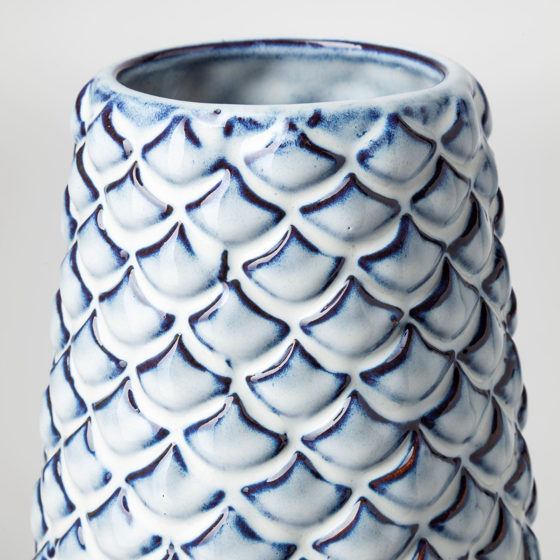 Mercana - Troi Vase in Blue, Ceramic
